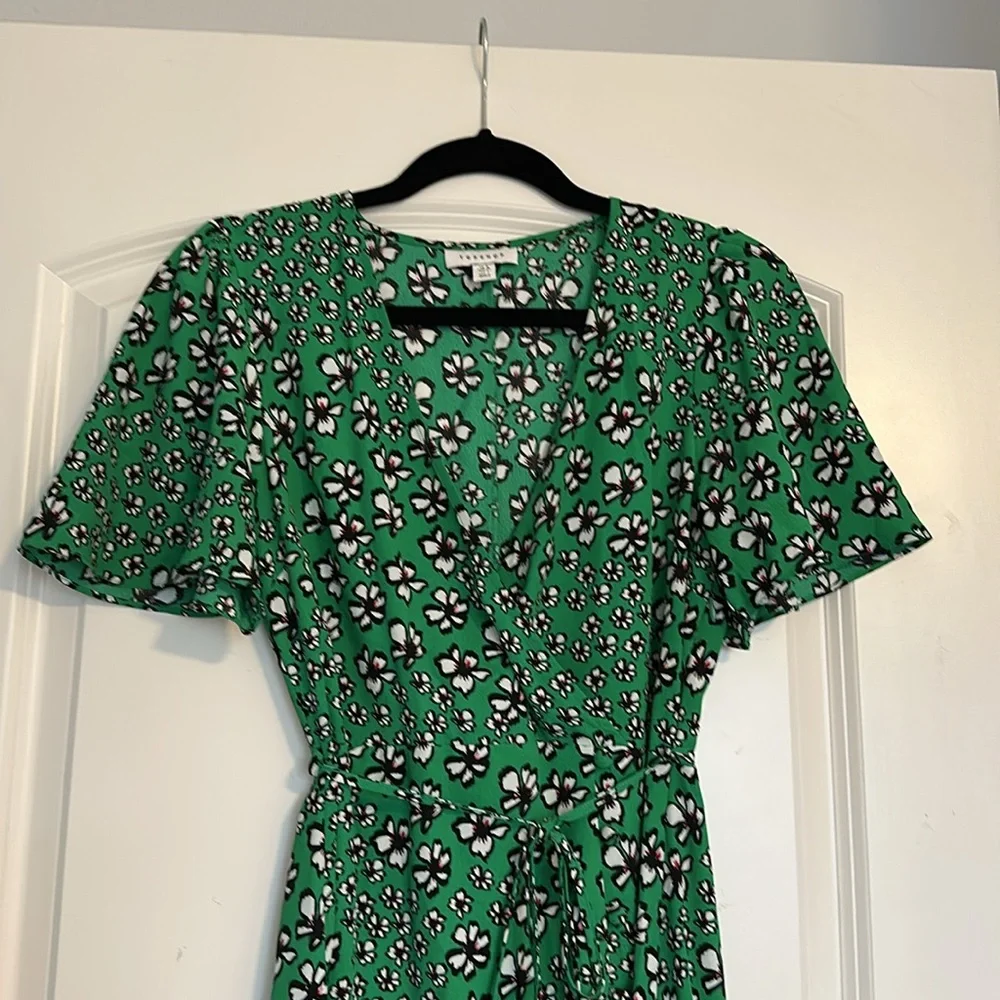 Topshop Green Floral Dress - Size 4